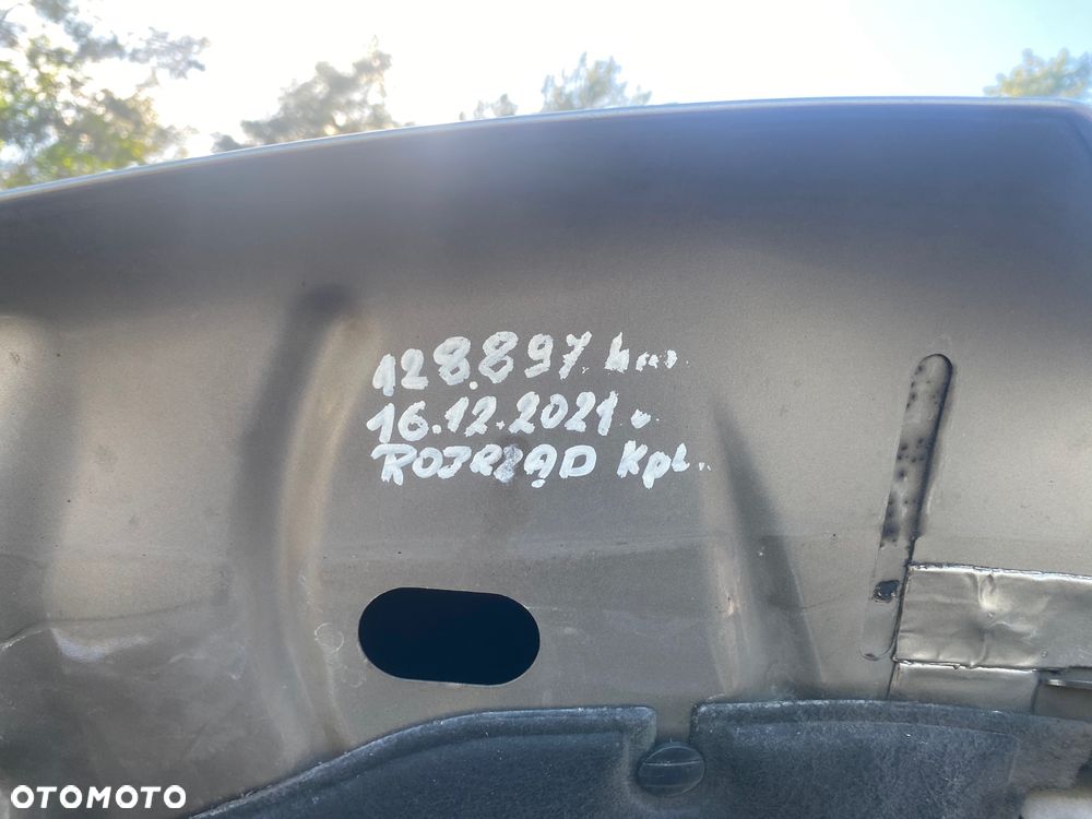 Citroën C4 HDi 115 Exclusive - 24