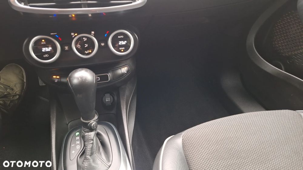 Fiat 500X 1.4 MultiAir DCT 4x2 S&S Lounge - 11