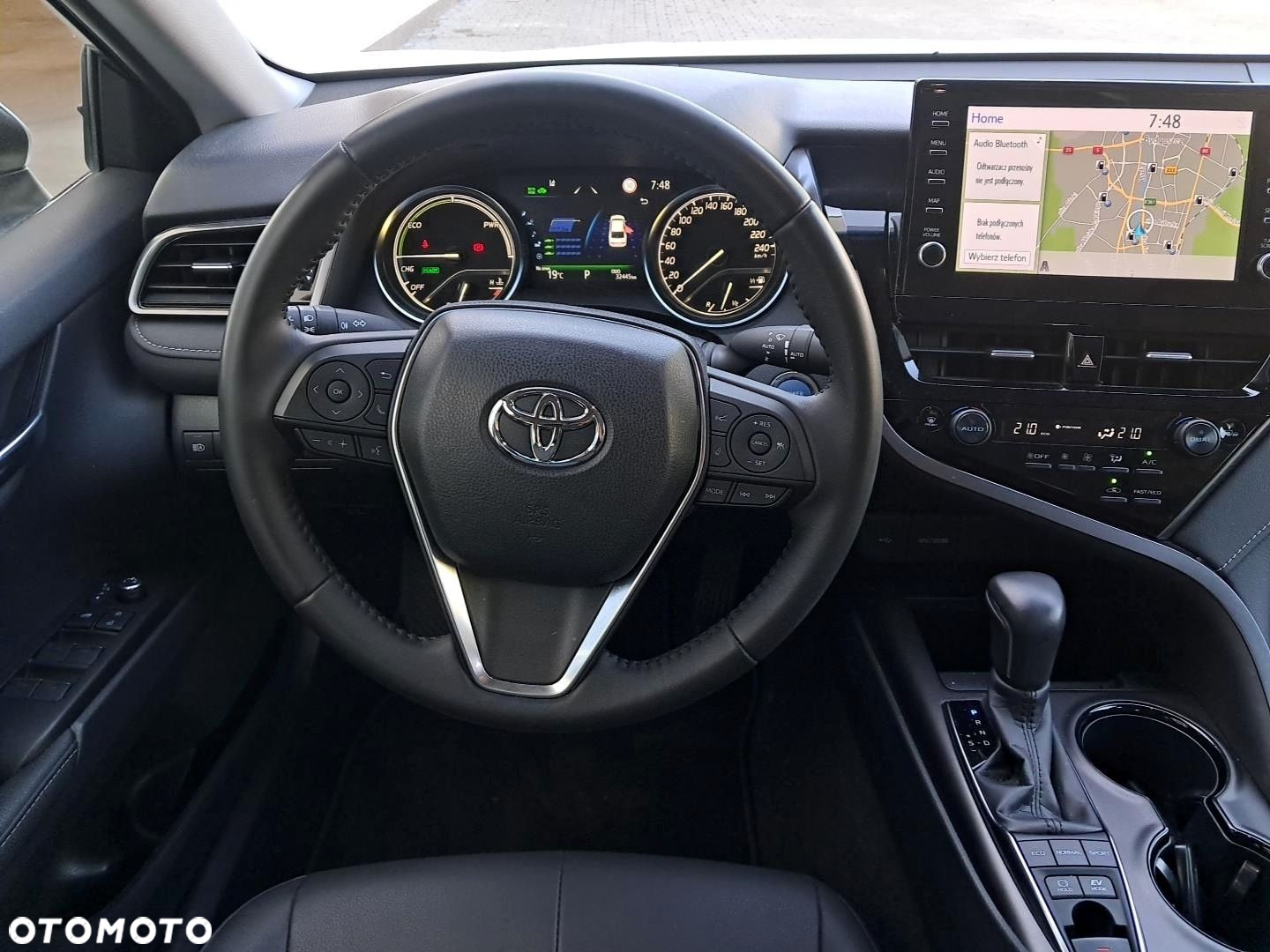 Toyota Camry 2.5 Hybrid Prestige CVT - 16