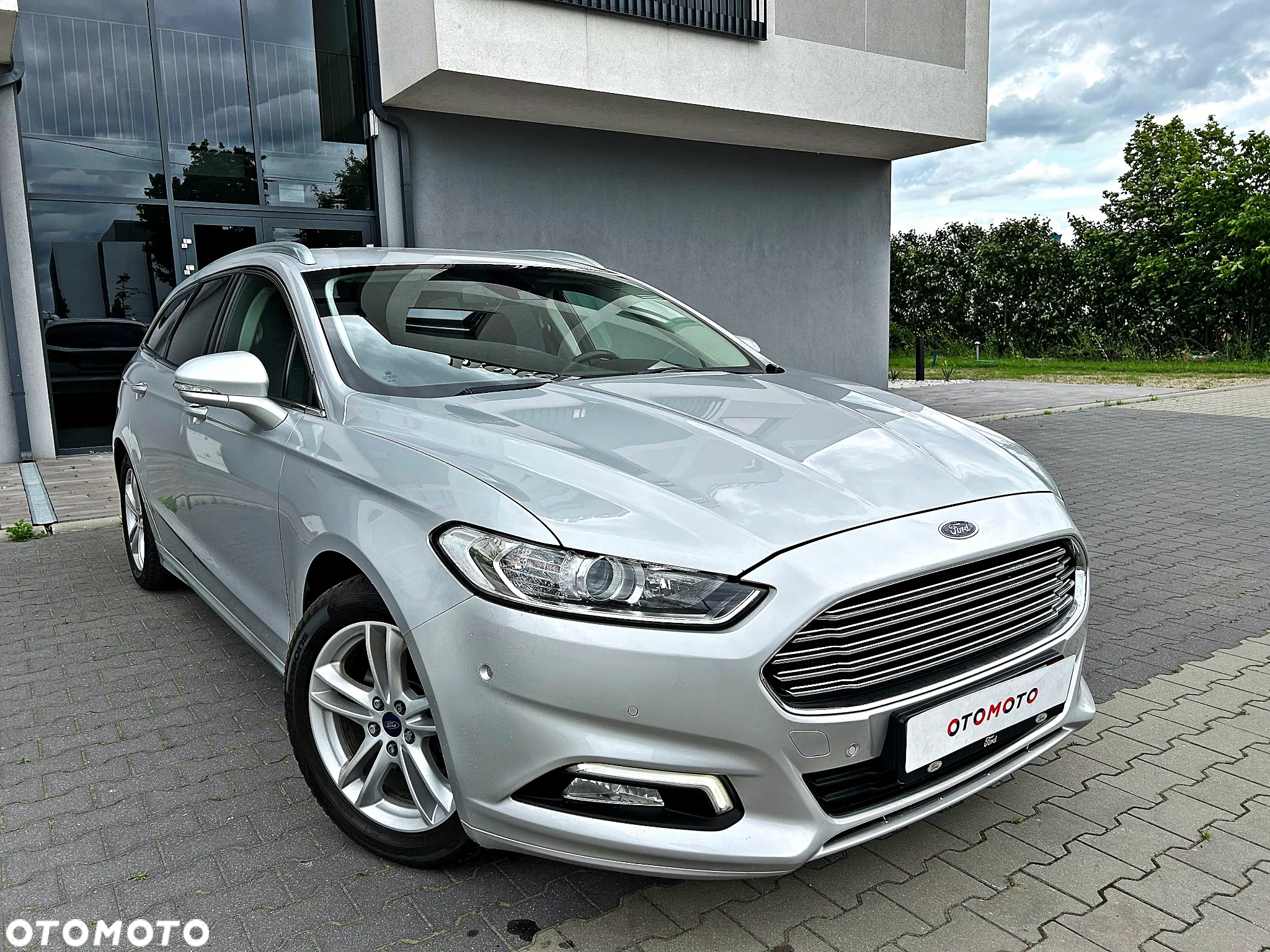Ford Mondeo 2.0 TDCi Start-Stopp Titanium - 2