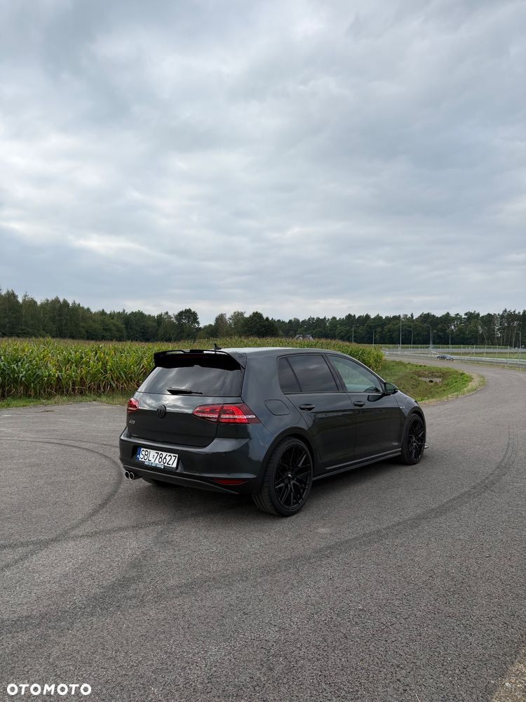 Volkswagen Golf 2.0 TDI BMT GTD DSG - 4