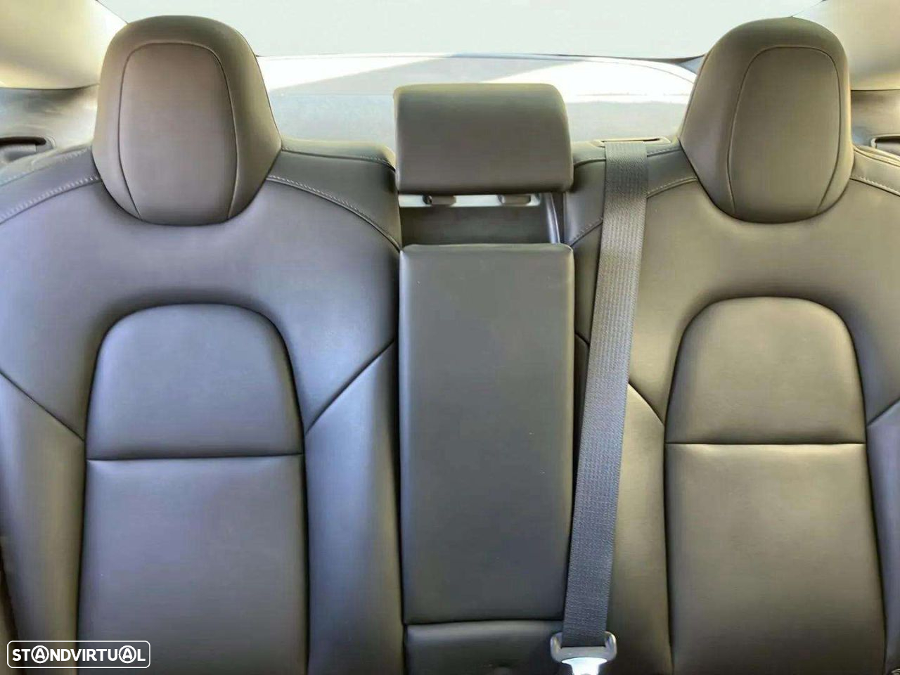 Tesla Model 3 Long-Range Dual Motor AWD - 17