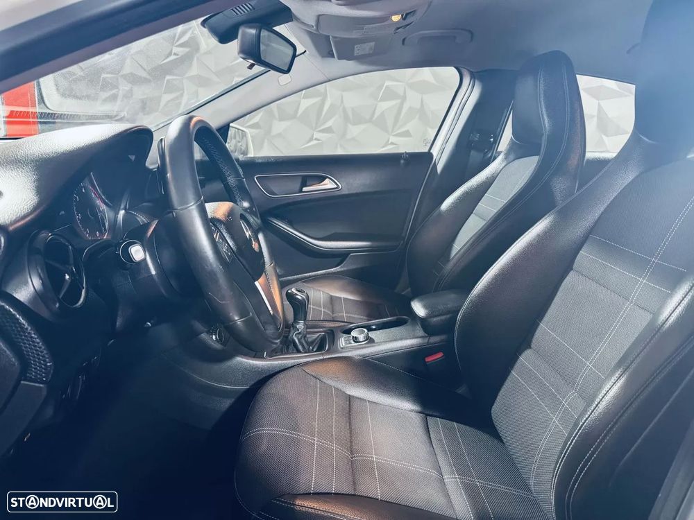 Mercedes-Benz A 160 d Style - 21