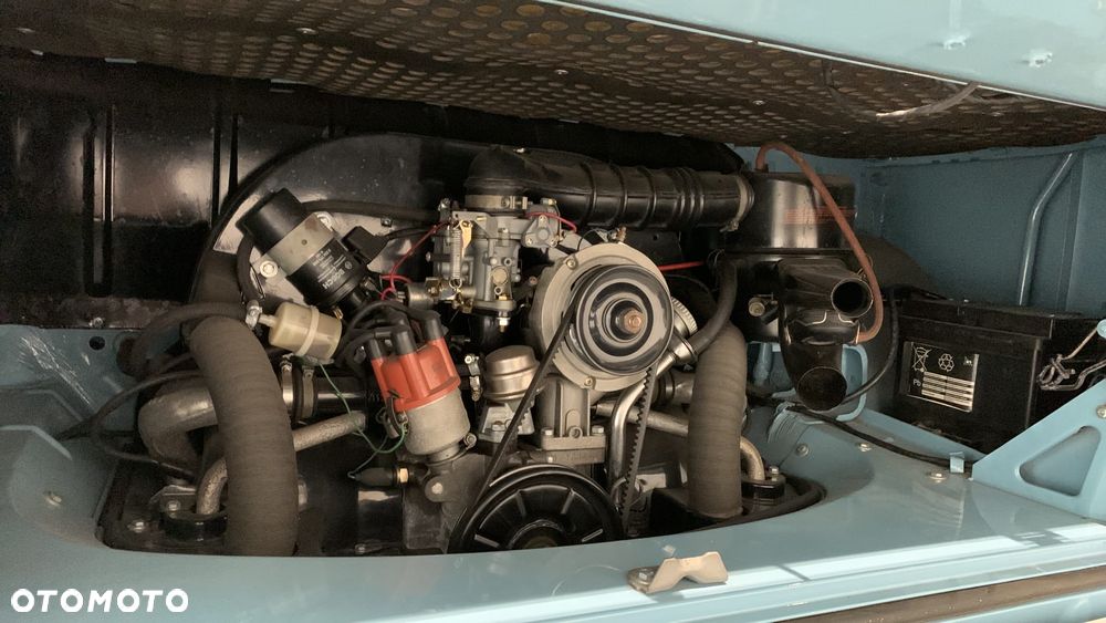Volkswagen Multivan - 17