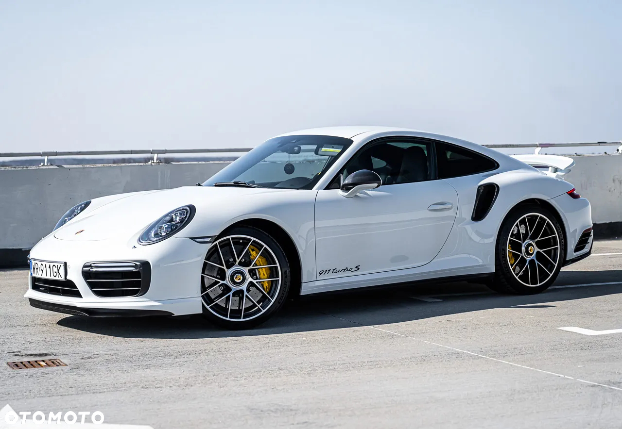 Porsche 911 Turbo S - 3