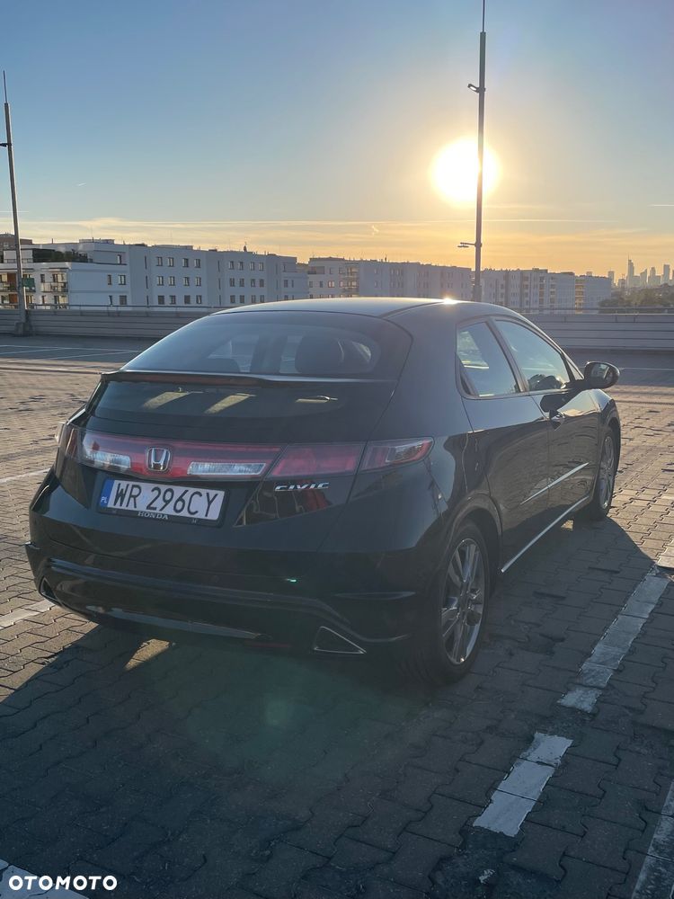 Honda Civic 1.8 GT Special Edition - 6