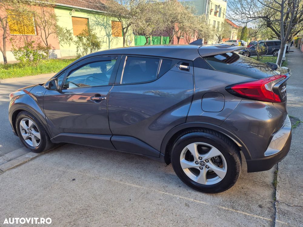 Toyota C-HR 1.8 HSD 4x2 CVT C-enter - 8