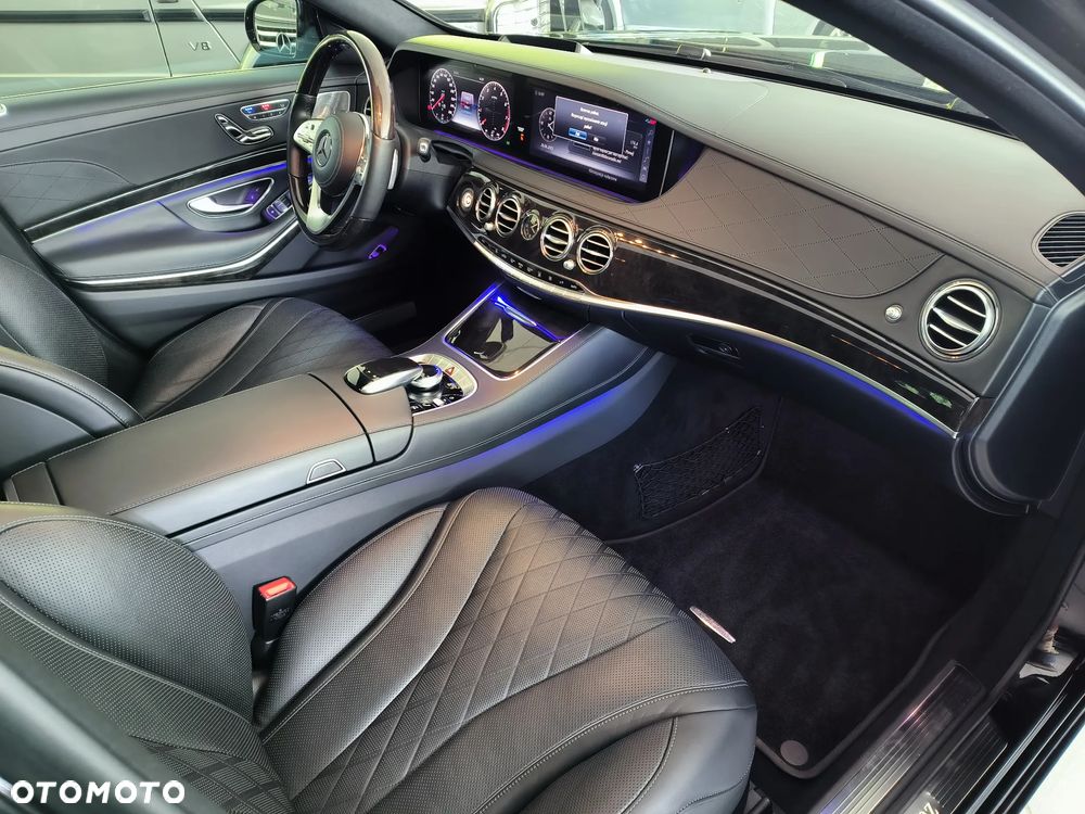 Mercedes-Benz Klasa S 560 4-Matic L 9G-TRONIC - 12