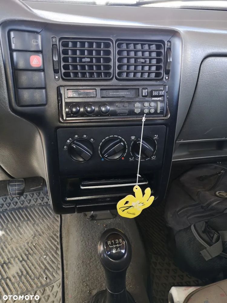 Volkswagen CADDY - 12