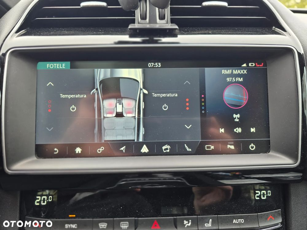 Jaguar F-Pace 30t AWD Prestige - 33