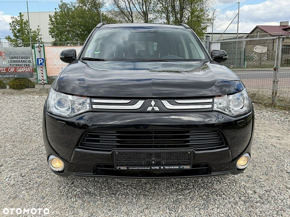 Mitsubishi Outlander - 3