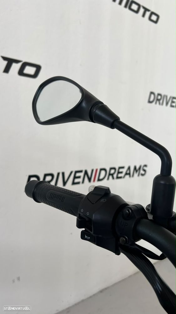 Benelli TNT 125 - 12