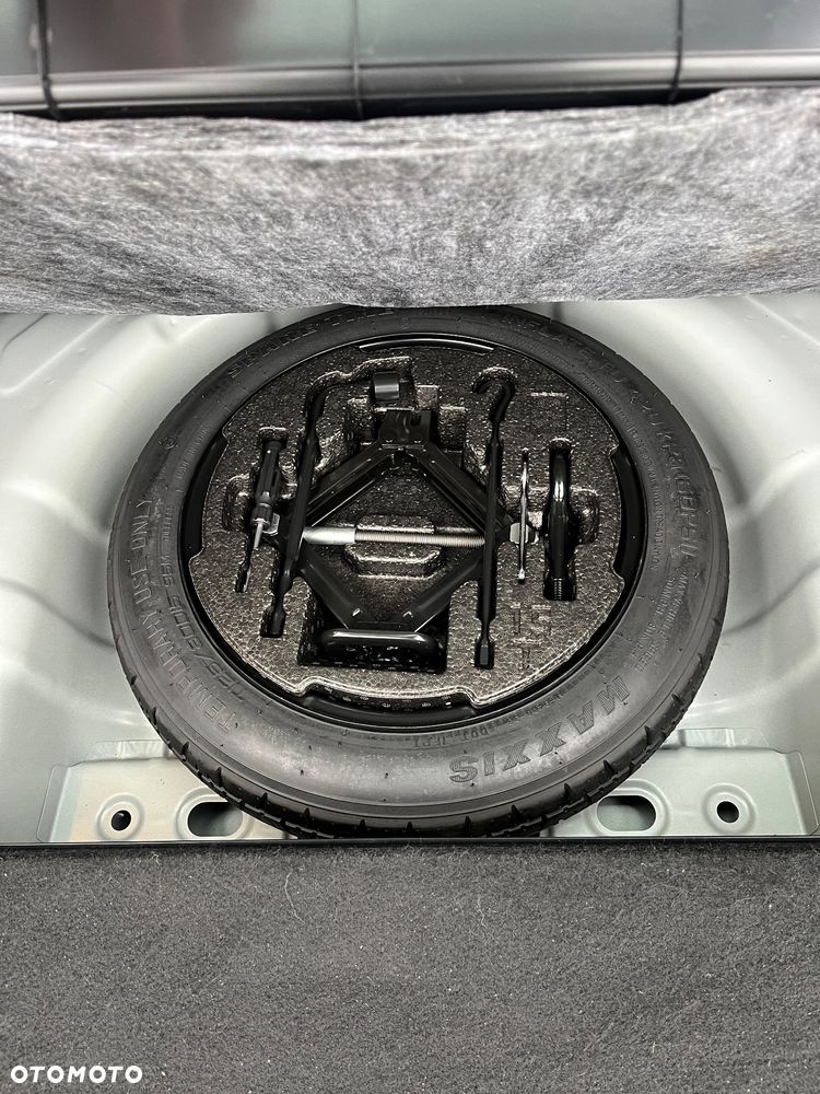 Kia Ceed 1.6 GDI ISG Dream Team Edition - 30