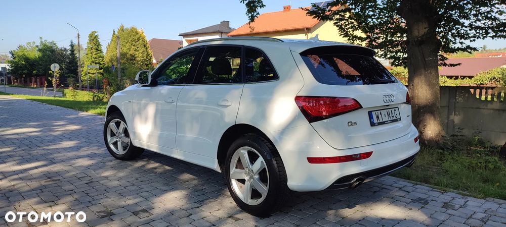 Audi Q5 3.2 FSI Quattro S tronic - 9