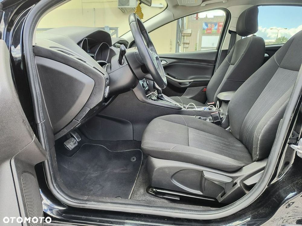 Ford Focus - 23