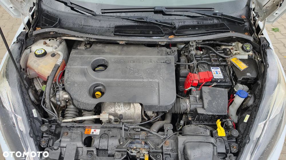 Ford Fiesta - 22
