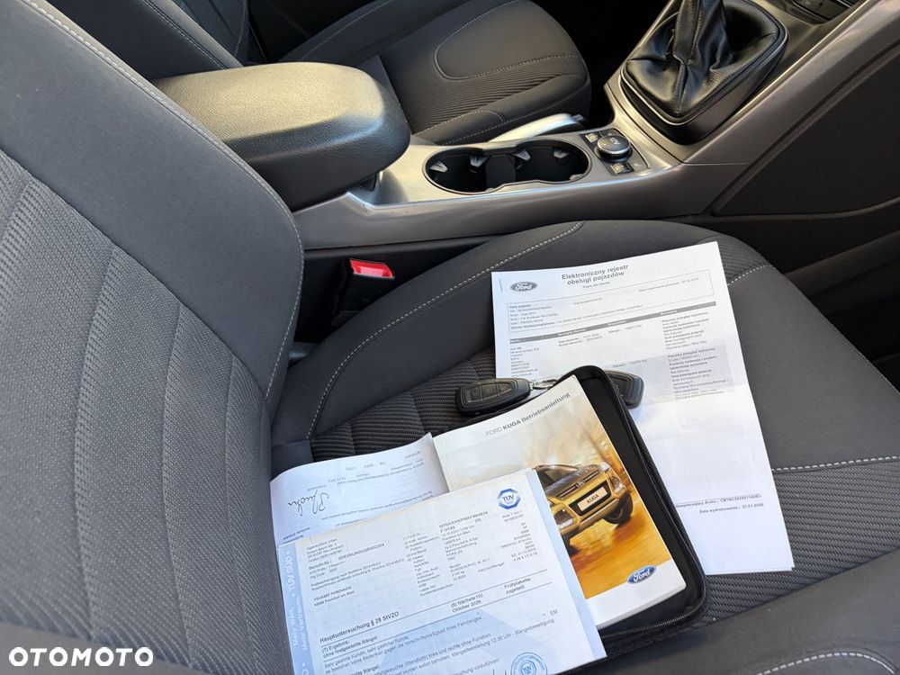 Ford Kuga 1.5 EcoBoost 2x4 Titanium - 23