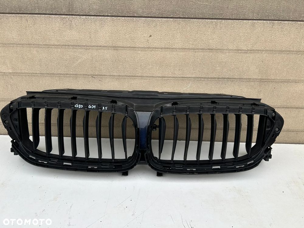 BMW G20 G21 ATRAPA GRILL ROLETA ŻALUZJA WLOT POWIETRZA 18715610
