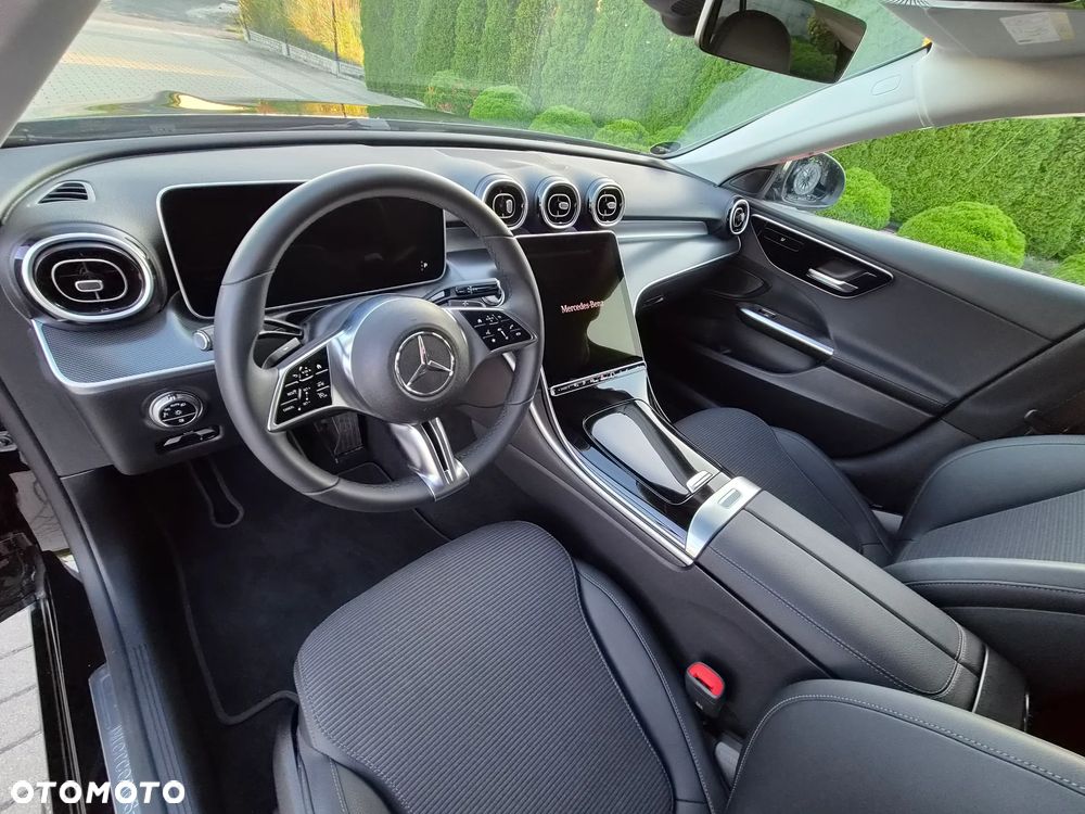 Mercedes-Benz Klasa C 300 de 9G-TRONIC Avantgarde - 12