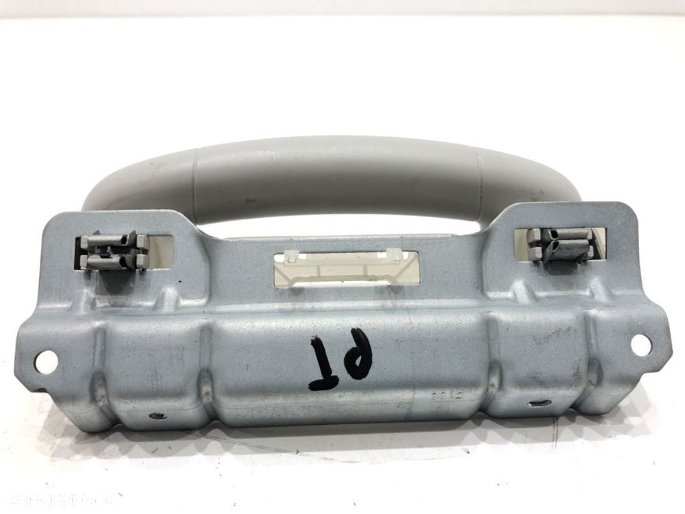 UCHWYT RĄCZKA PODSUFITKI TYŁ PRAWA - 76.00 PLN - VW GOLF VII (5G1, BQ1, BE1, BE2) 2012 - 2022 1.6 - 3