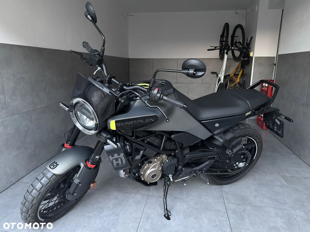 Husqvarna Svartpilen - 1