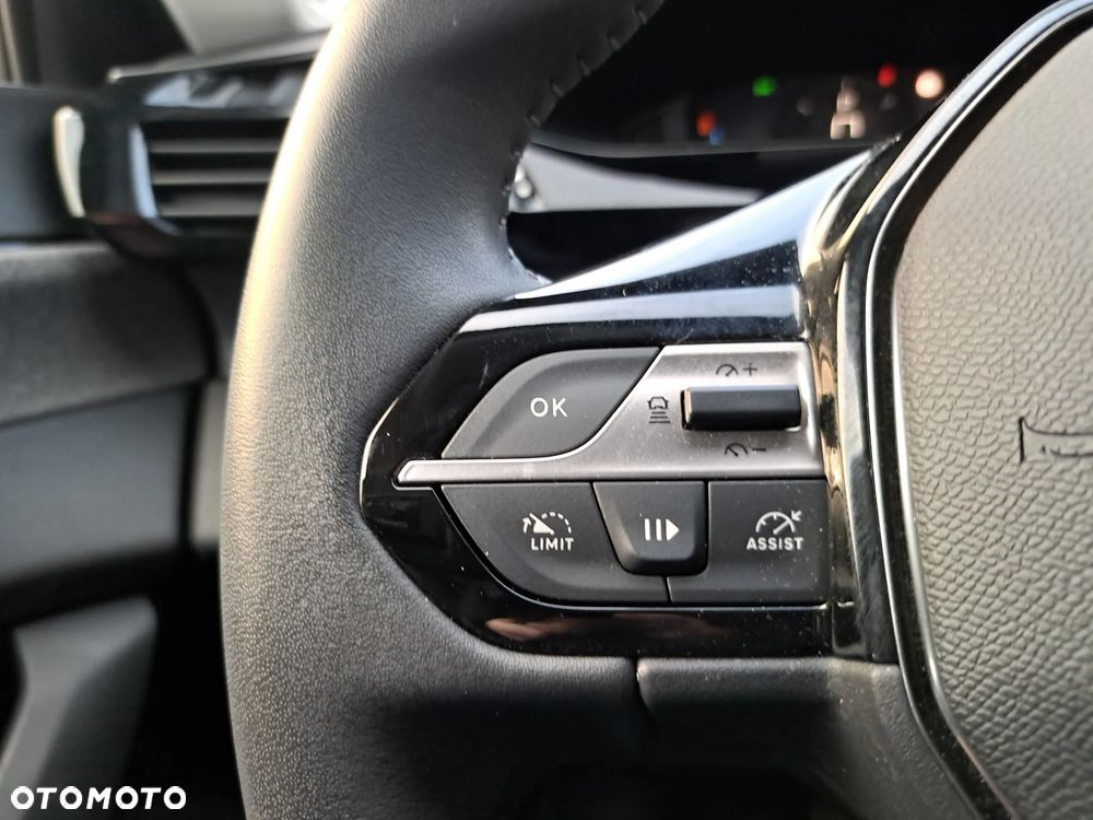 Peugeot 308 1.2 PureTech Allure Pack S&S EAT8 - 19