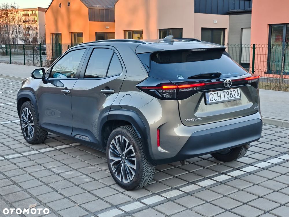 Toyota Yaris Hybrid 1.5 Executive - 5