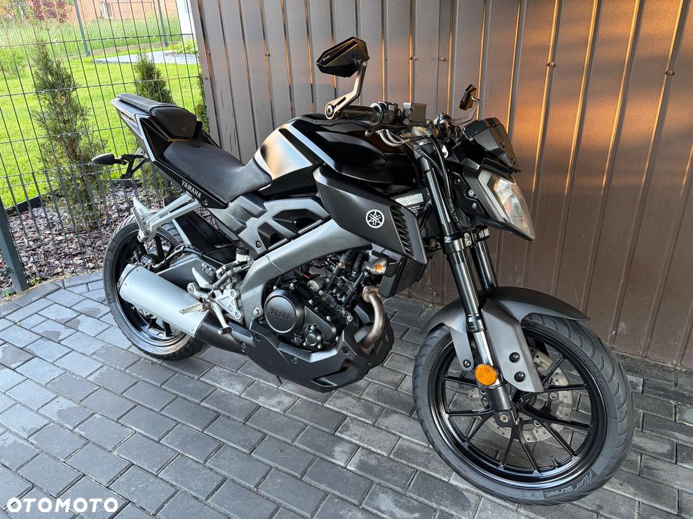 Yamaha MT - 13
