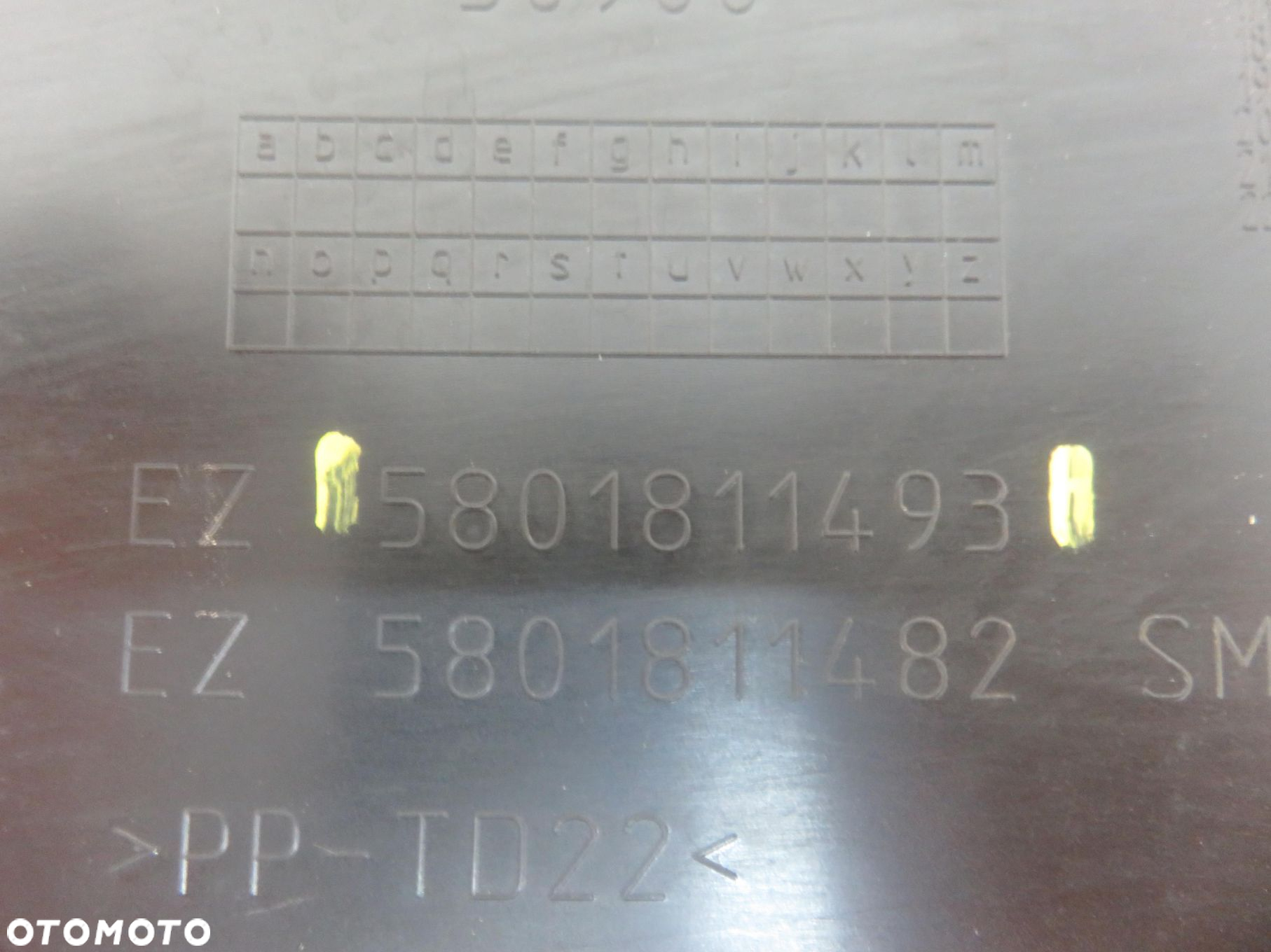 LISTWA KAROSERYJNA BOCZNA IVECO DAILY VI Furgon 5801811493 - 3