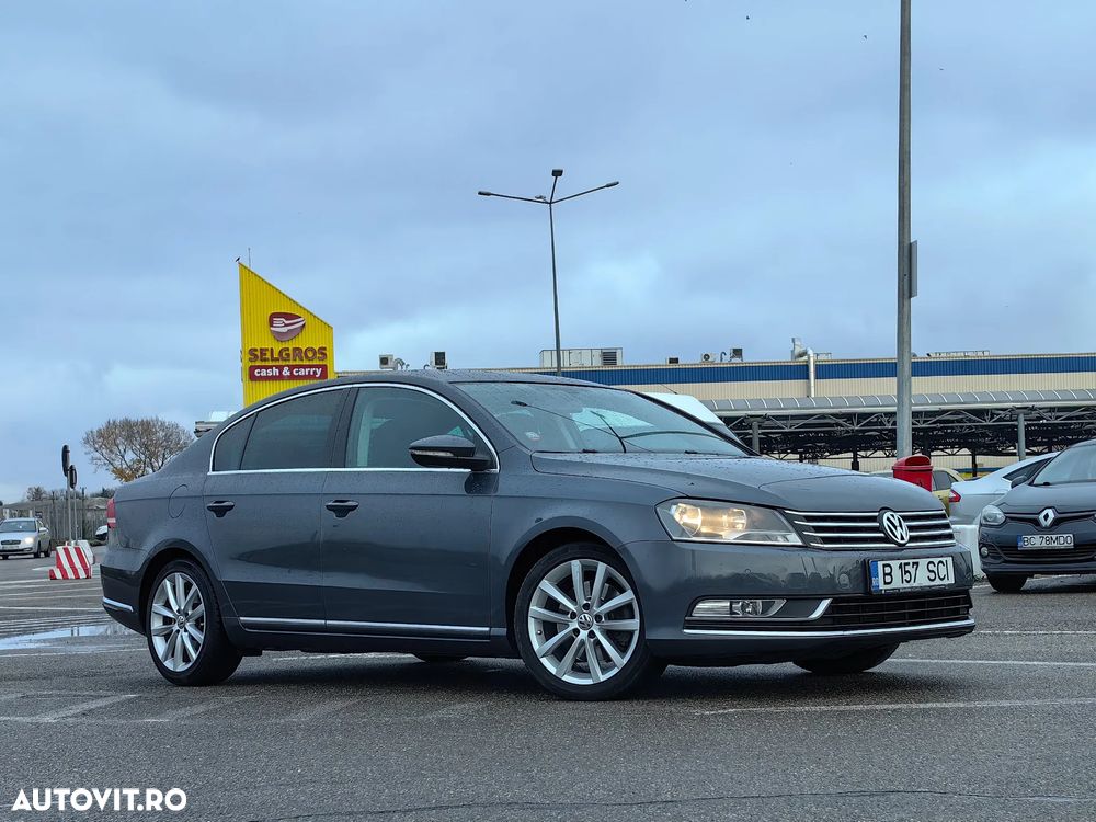 Volkswagen Passat 2.0 TDI DSG BlueMotion Technology Comfortline - 12