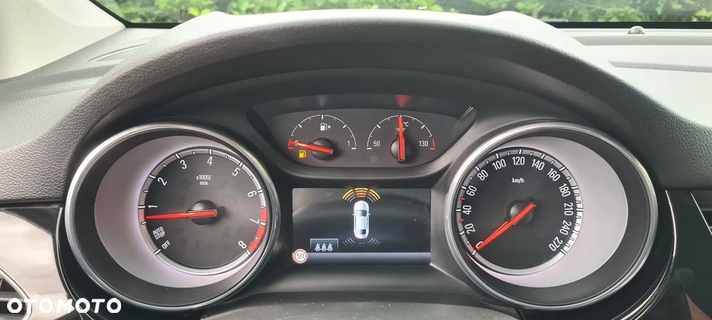 Opel Astra 1.6 Turbo Start/Stop Innovation - 31