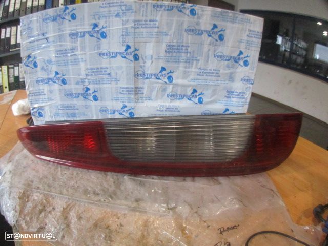 Farol Tras Stop2851 FORD FOCUS CMAX FASE 1 2004 1.6TDCI 110CV 5P CINZA ESQ - 1