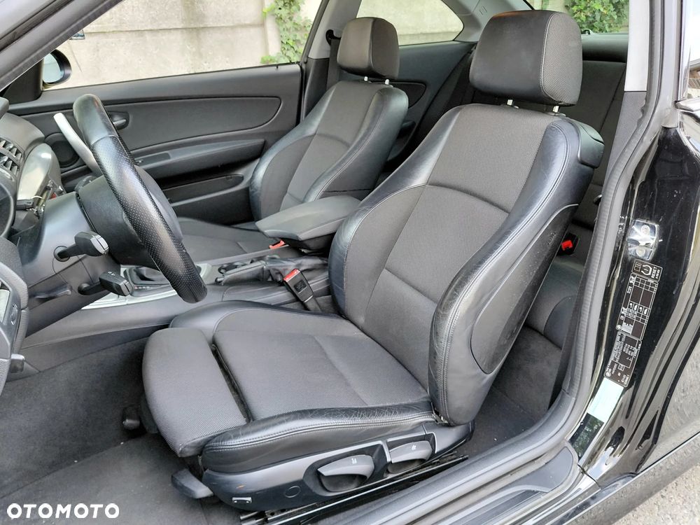 BMW Seria 1 120d Limited Edition Lifestyle mit M Sportpaket - 6