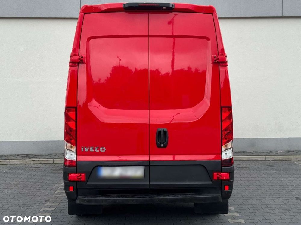 Iveco Daily - 24