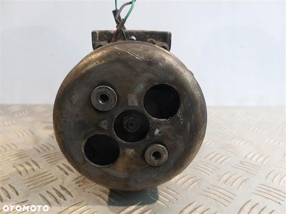 Sprężarka klimatyzacji Chrysler Voyager III 1995-2000 2,5 TD 1 PIN - 3
