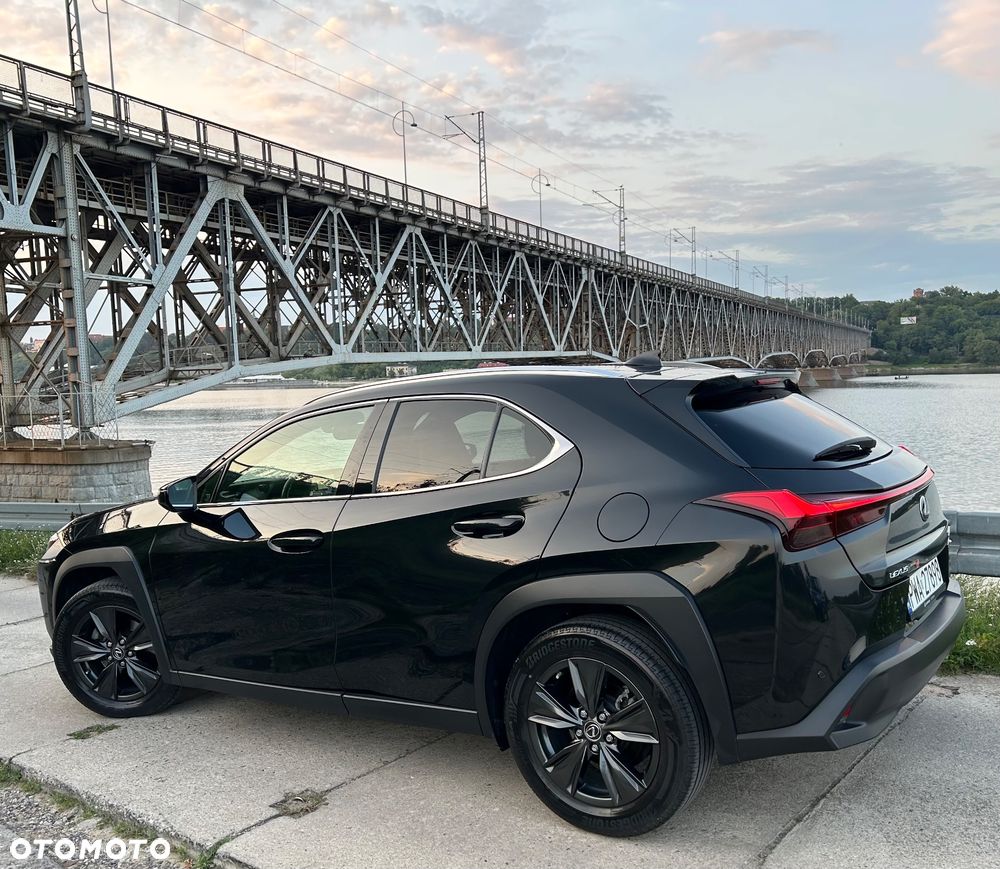 Lexus UX 200 GPF Business 2WD - 13