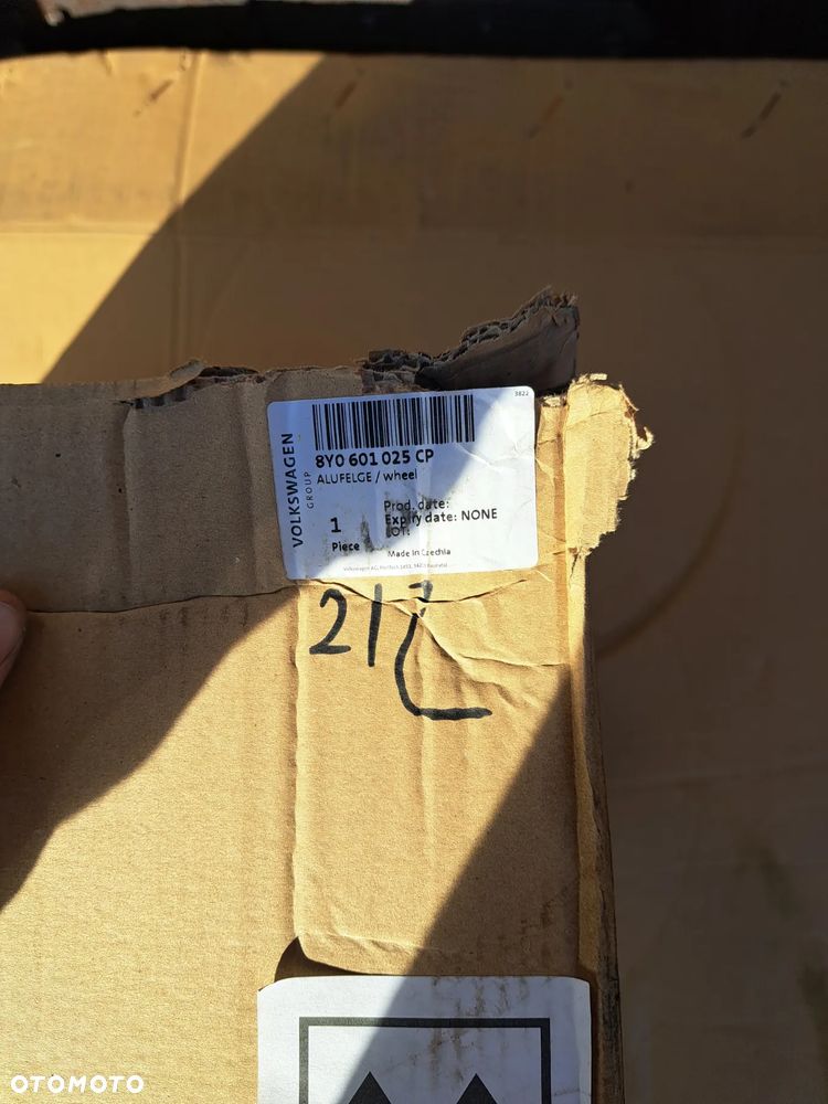 Felga aluminiowa Audi A3 S3 18 Cali 8Y0601025J 8Y0601025CP E-8.0Jx18H2-N ET 46 1x Alufelge Felge Wheel Audi A3 S3 - 14