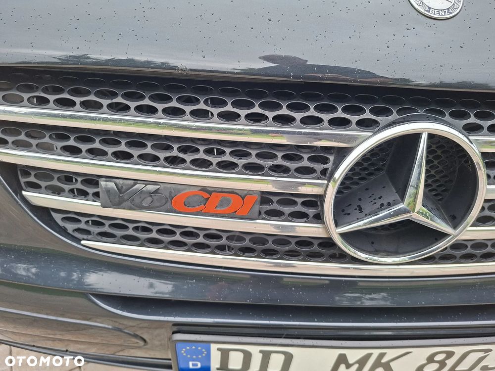 Mercedes-Benz Viano - 22