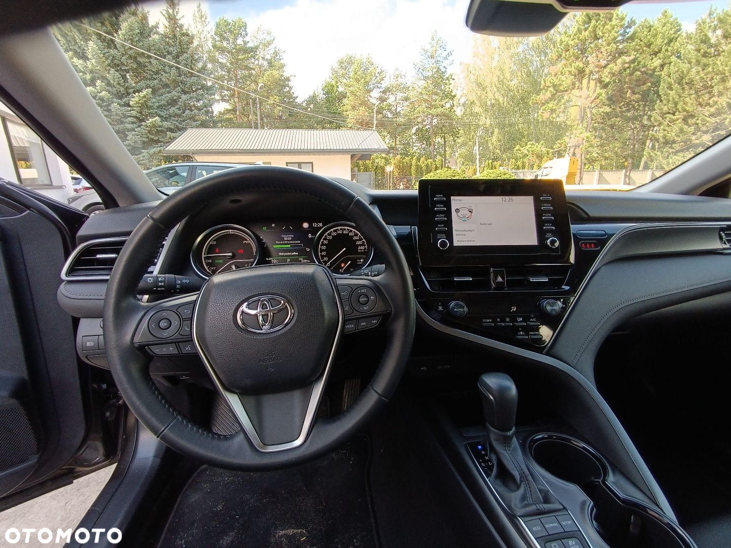 Toyota Camry - 6