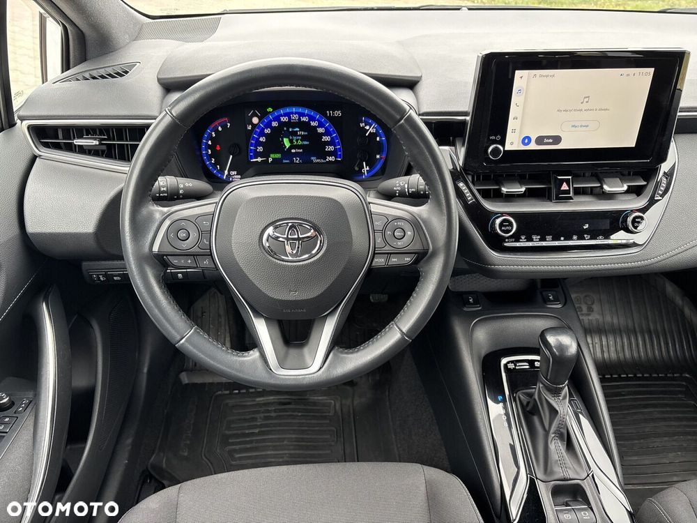 Toyota Corolla - 22