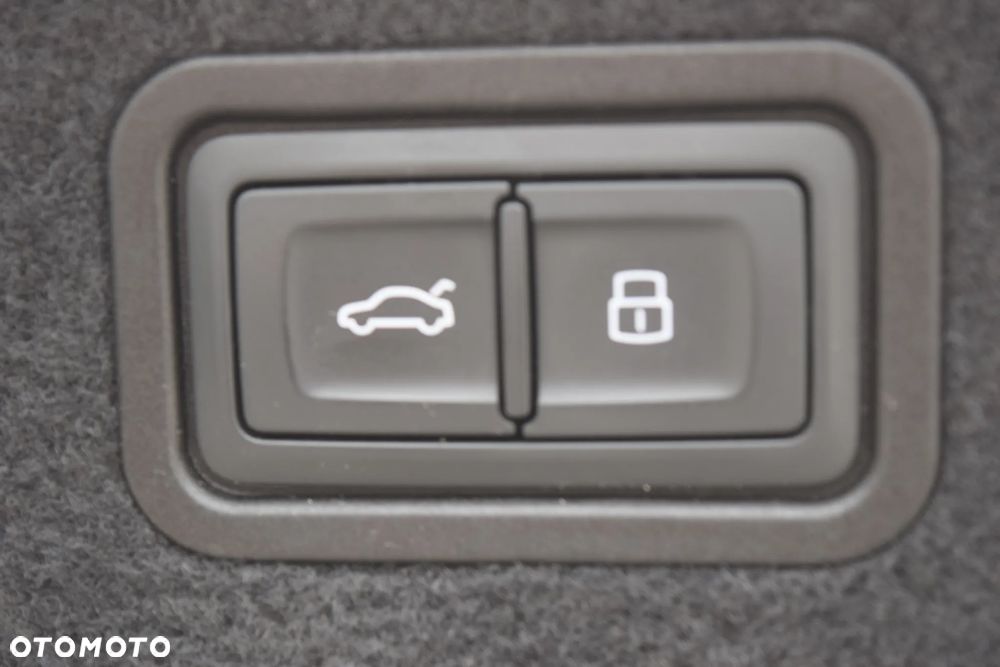 Audi A8 50 TDI mHEV Quattro Tiptr - 38