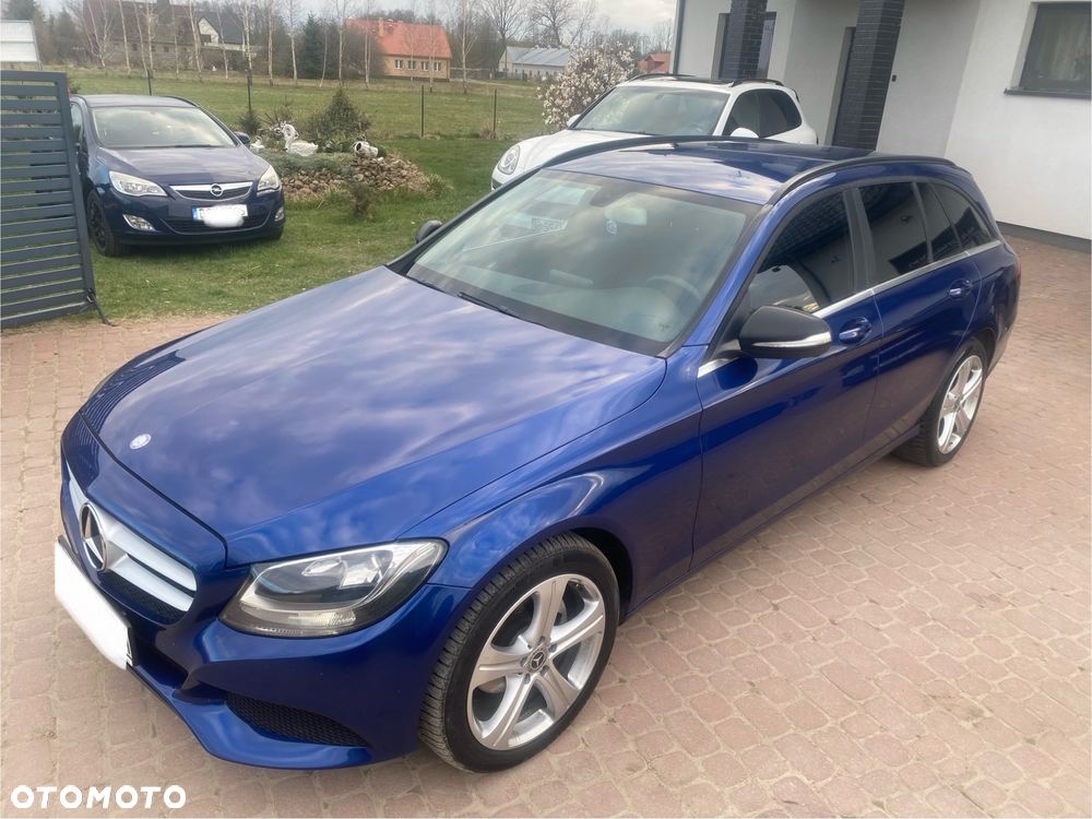 Mercedes-Benz Klasa C 180 BlueTEC 7G-TRONIC Edition 1 - 33