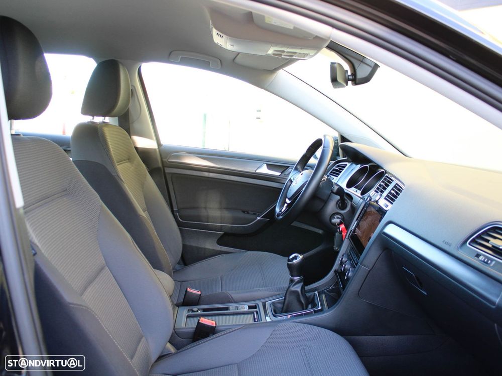 VW Golf Variant 2.0 TDi Confortline - 54