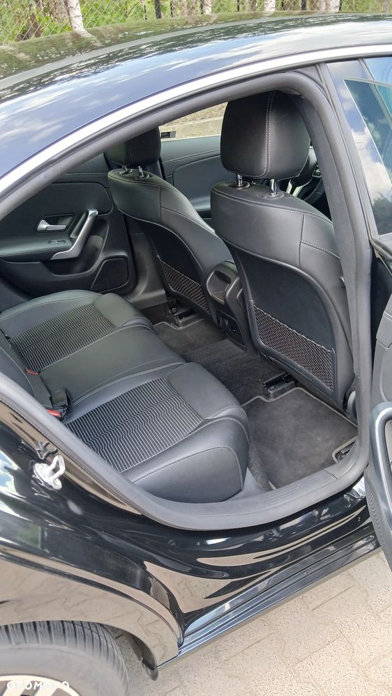 Mercedes-Benz CLA 200 Progressive 7G-DCT - 18