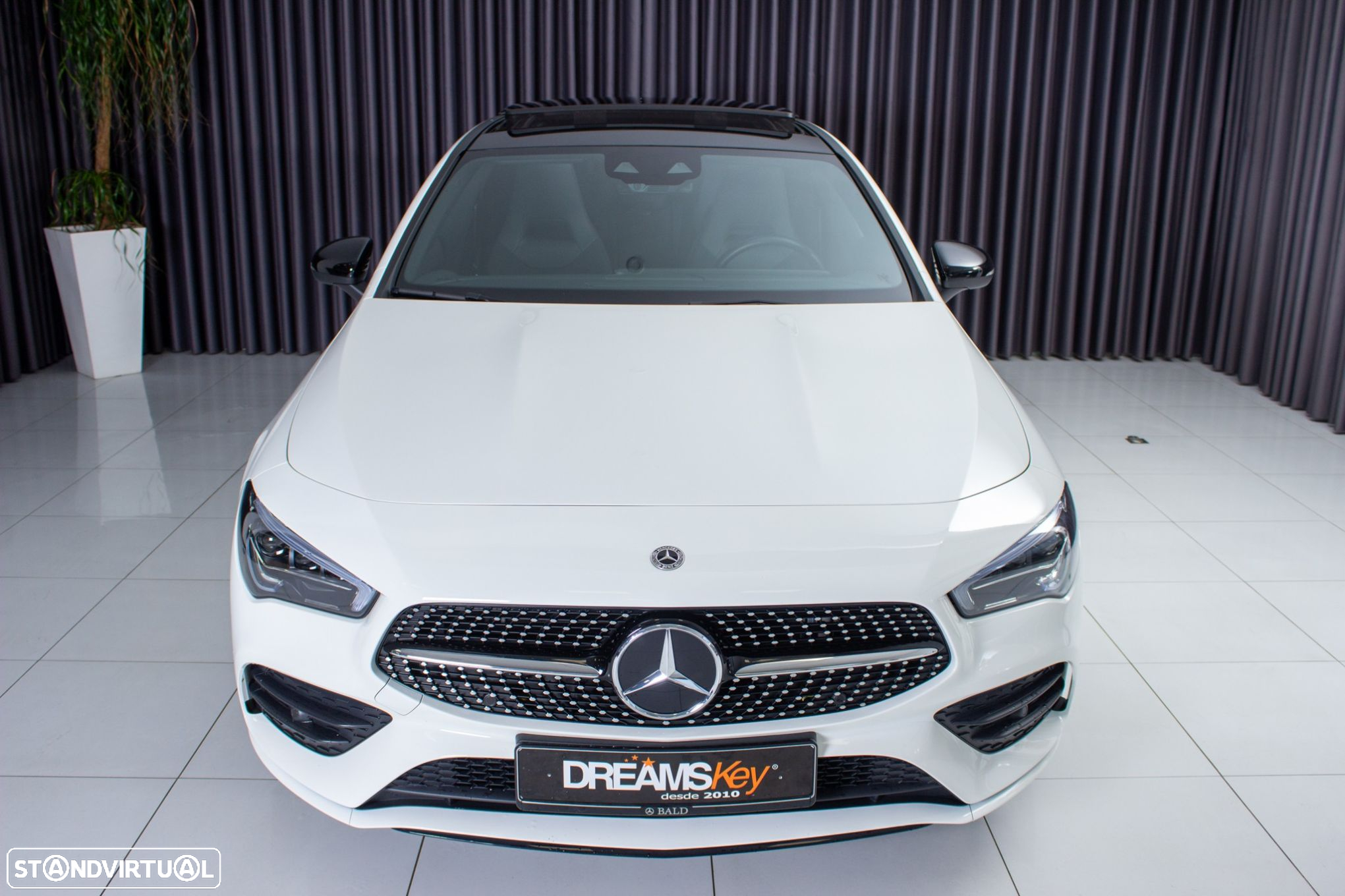Mercedes-Benz CLA 250 e Shooting Brake AMG Line - 2
