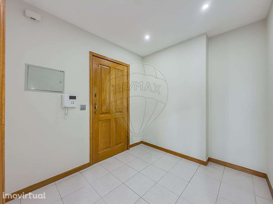 Apartamento T2 para arrendamento - Grande imagem: 2/26