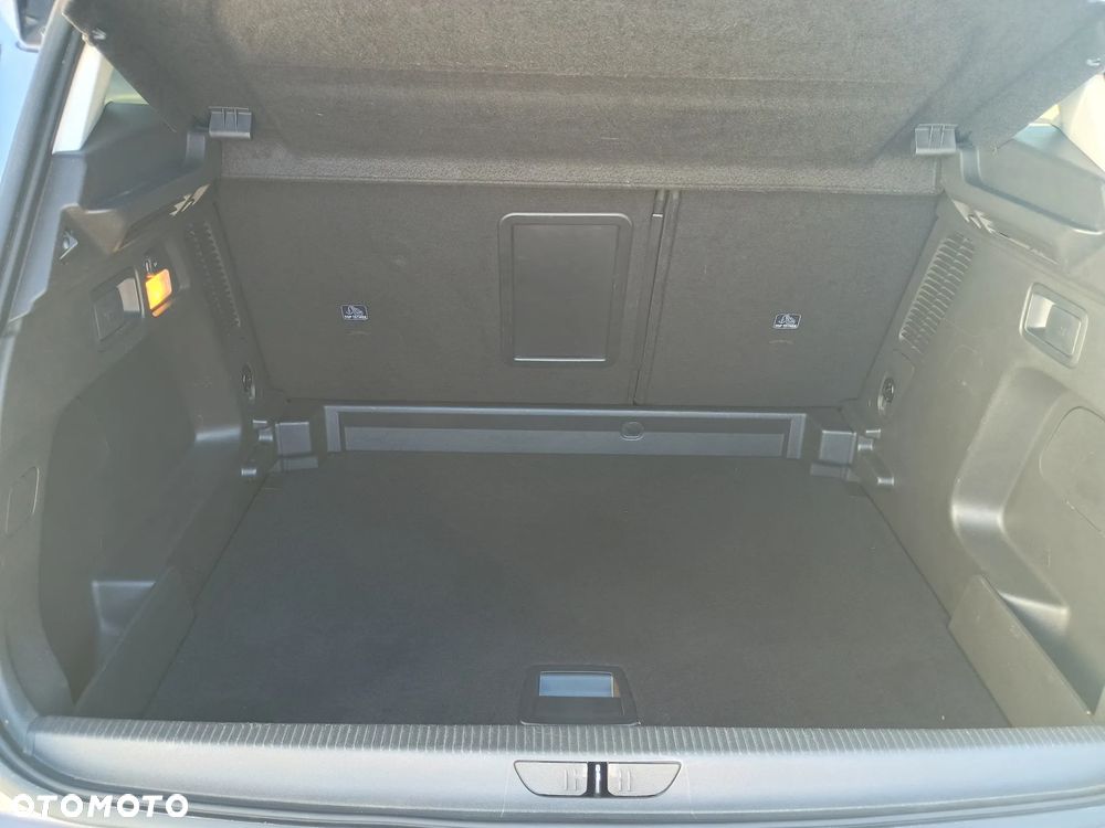 Opel Grandland X 1.2 Start/Stop Business Elegance - 9