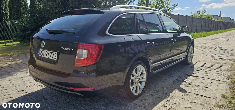 Skoda Superb 1.8 TSI Elegance DSG - 7