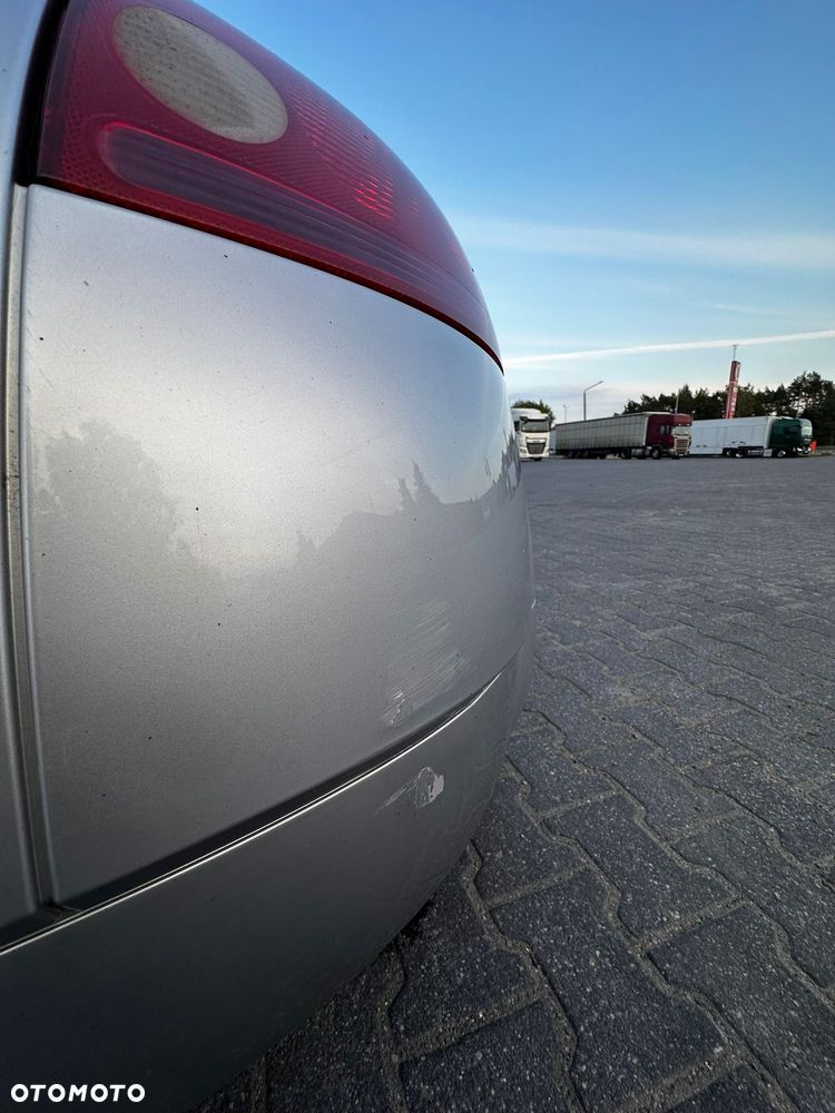 Audi TT Coupé 1.8T Quattro - 25