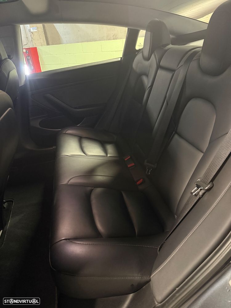 Tesla Model 3 Long Range AWD Dual Motor Performance - 11